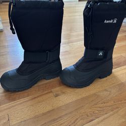 Kamik Snow Boots Men’s  Size 8, Waterproof 