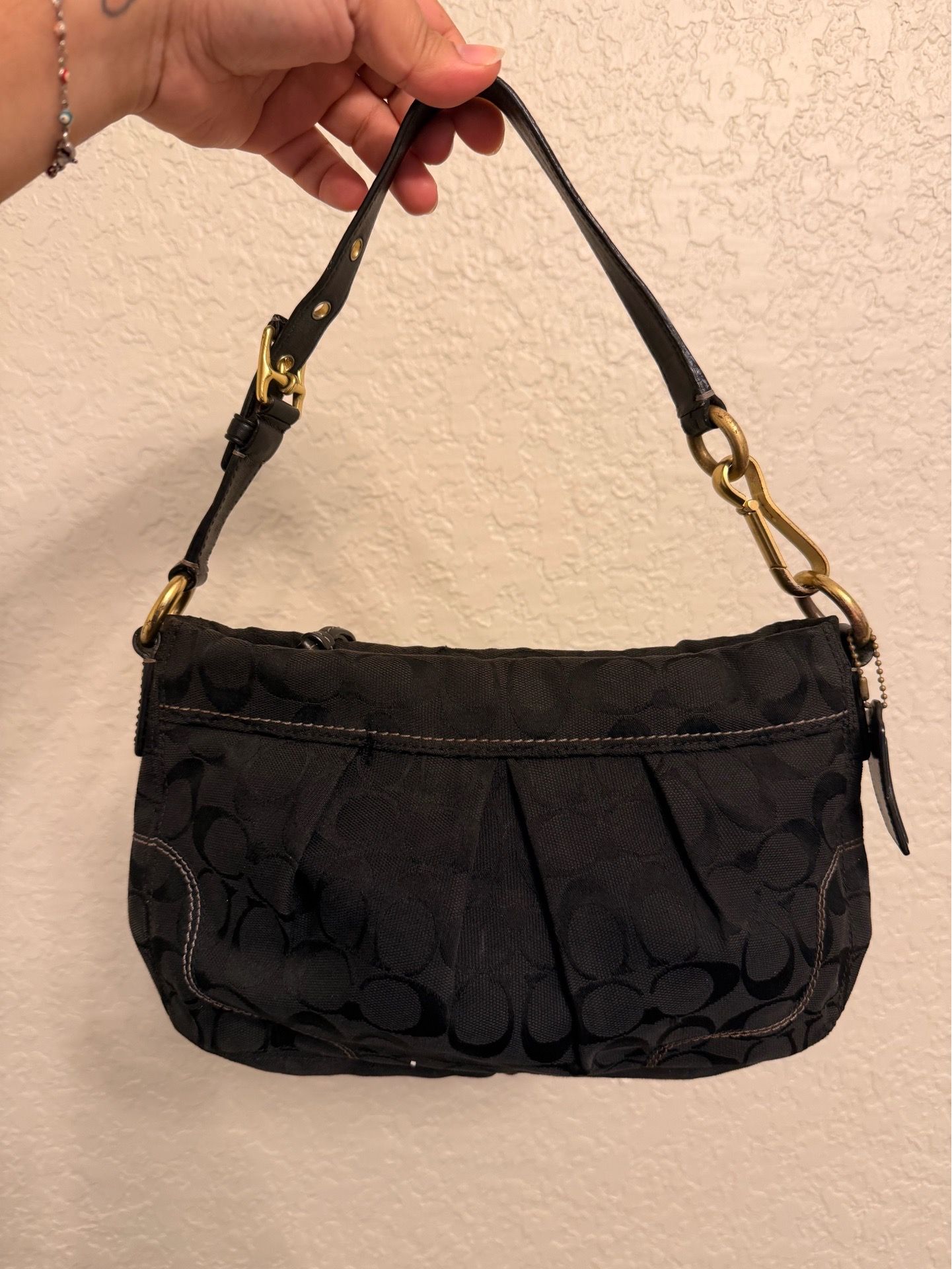 Vintage coach shoulder bag