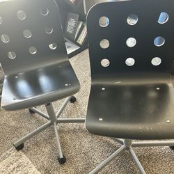 Rotating Chairs  ( Metal ) In Set 