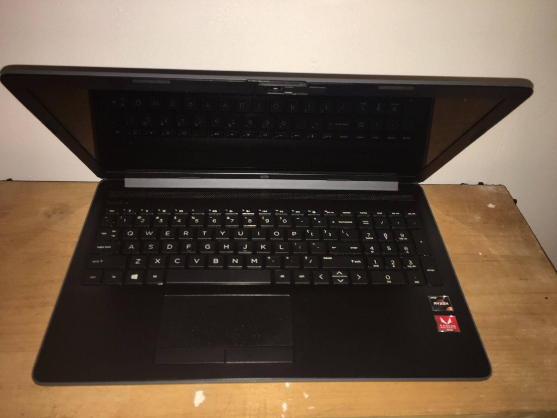 HP Laptop Model 15-ab0061cl