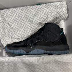 Jordan 11 Gamma Size 5.5y