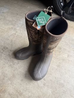 Muck boots, brand new