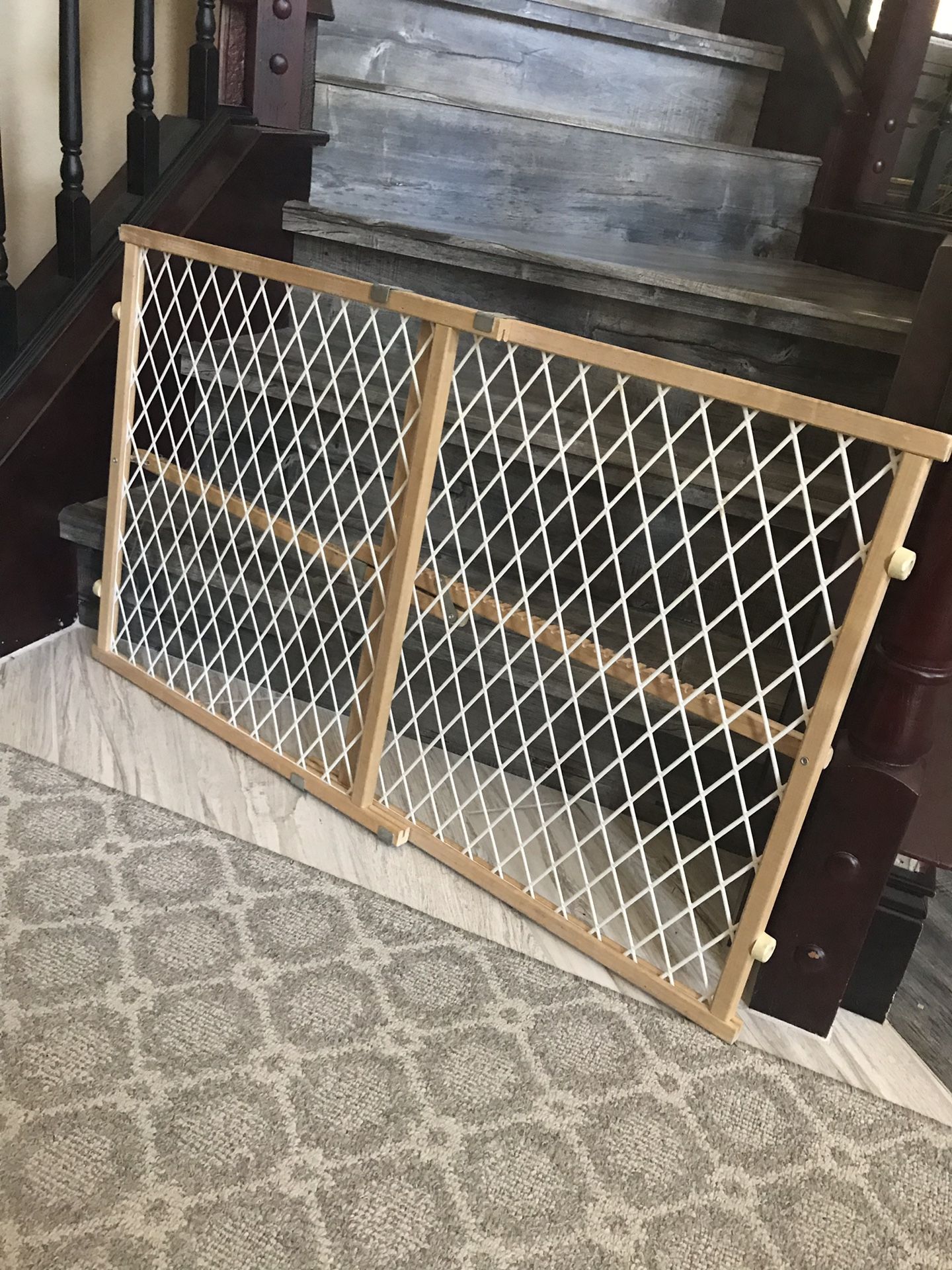 Safety gate