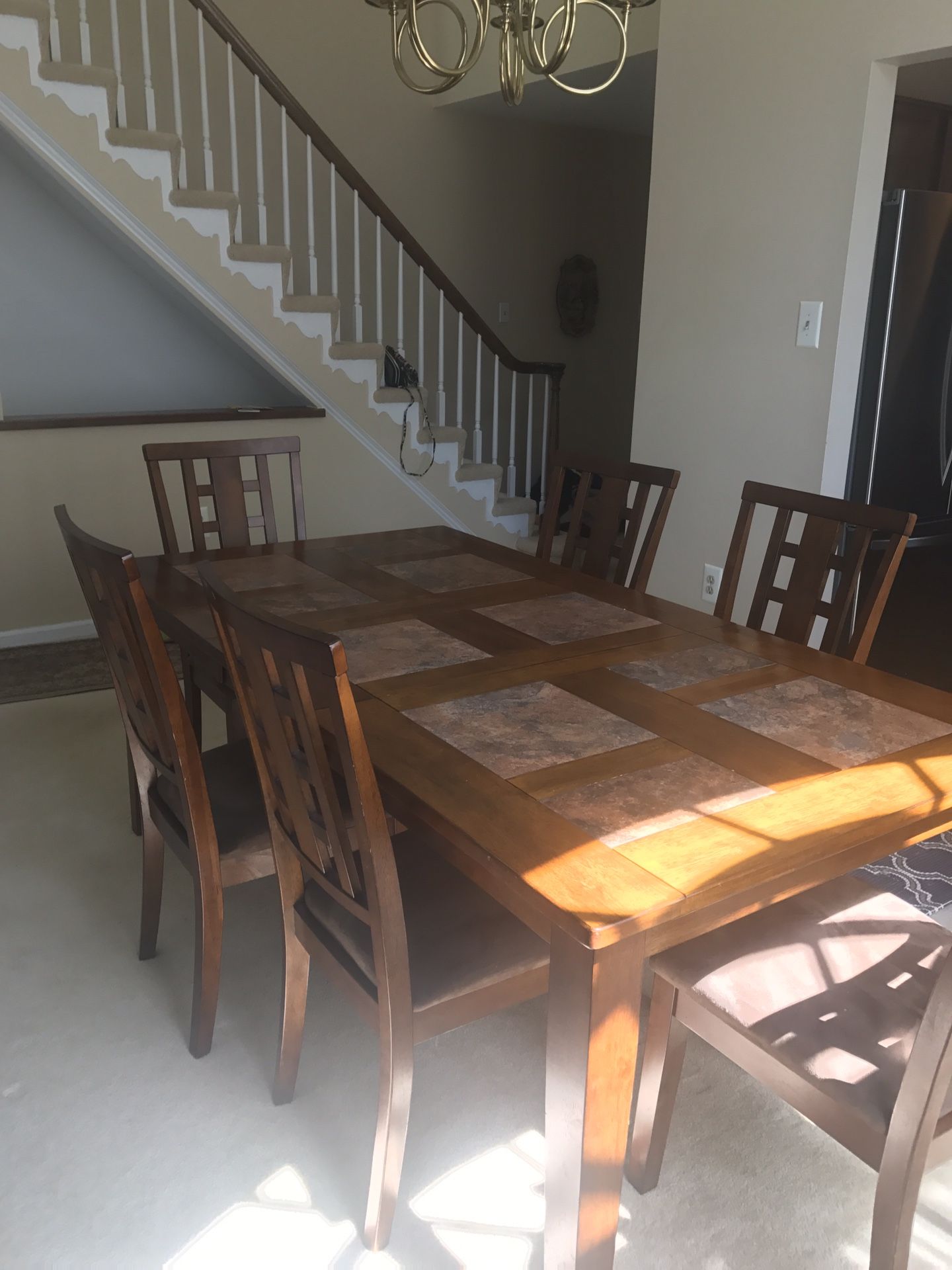 Dining room table and 6 chairs