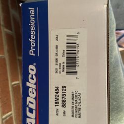 Master Cylinder
