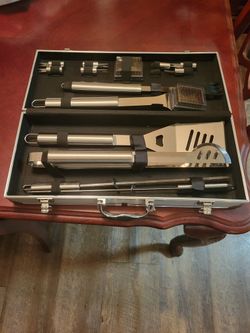 BBQ Grill Accessories (Frogger)