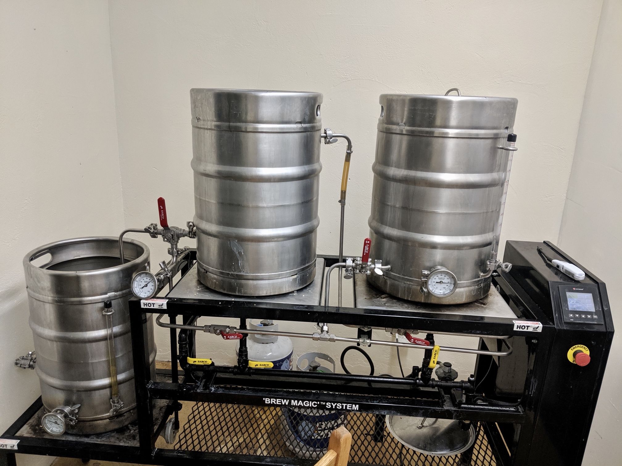 Sabco Brewmagic V350ms W/Sabco Fermenter, Chill wizard and More