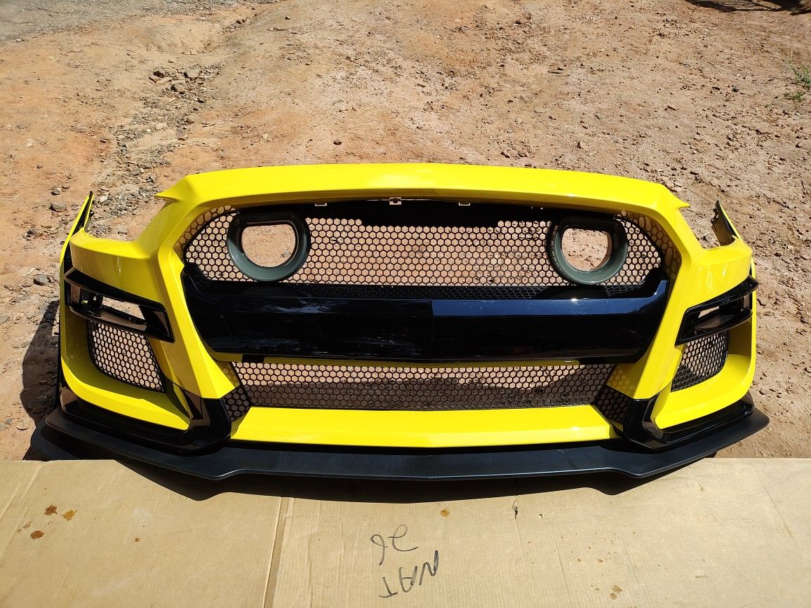 2015-2017 Mustang GT500 Front Bumper With Grills And Led Circled Fog Lights