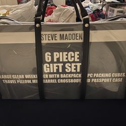Steve Madden 6 piece Gift Set