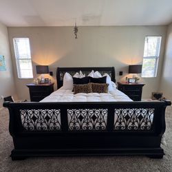 King Bedroom Set