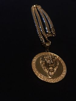 Gold Lion Chain
