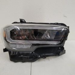 2020 2021 2022 2023 TOYOTA TACOMA RIGHT PASSENGER SIDE HEADLIGHT OEM