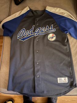 Dodgers jersey size medium