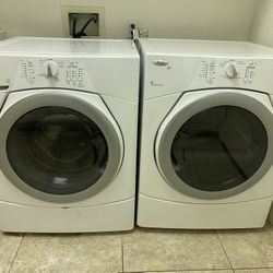 Whirpool Clothes Washer / Dryer