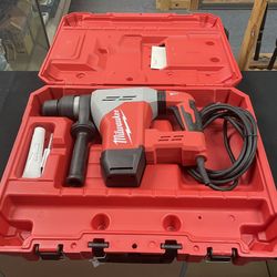 Milwaukee 1-9/16in. Rotary Hammer Drill