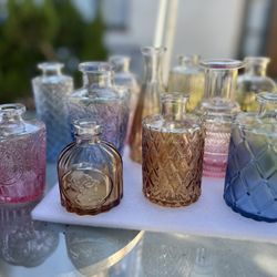 12 Beautiful multicolor (blue, Green, Terracotta, Pink) Glass Bud Vases for Party Reception Event Centerpieces Decoration, Vintage Style 