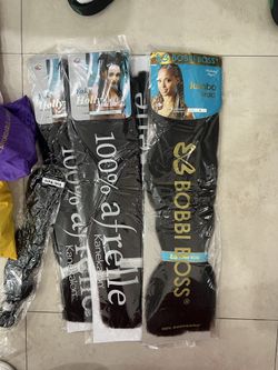 “Hair braiding bundles – Bobbi Boss + Yaky (NEW)”