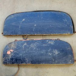 Chevrolet fender skirts