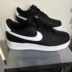 Size 8 Nike Airforce1