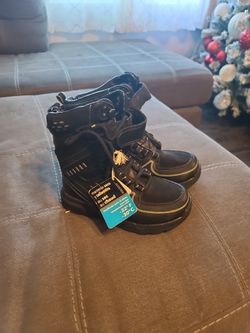 BOTAS DE NINA PARA NIEVE $25,25,15