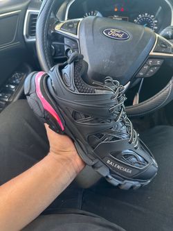 Balenciaga tracks led