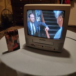 Sylvania 13"  CRT TV /VCR Player Combo AV Inputs Gaming With Built In FM-Gray 