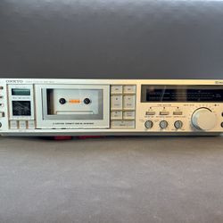 Vintage Onkyo Stereo Dolby 3-Motor Direct Drive System. Tape Deck.