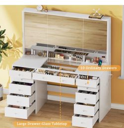 make up vanity