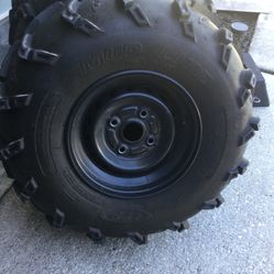 Honda Pioneer 700 Stock Rims And ITP Mud Tires (sxs)