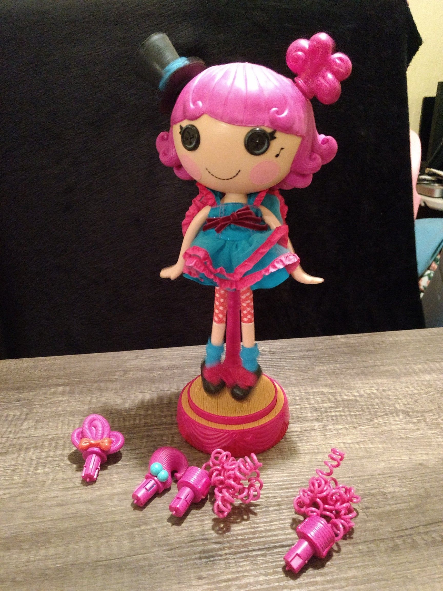 Lalaloopsy doll