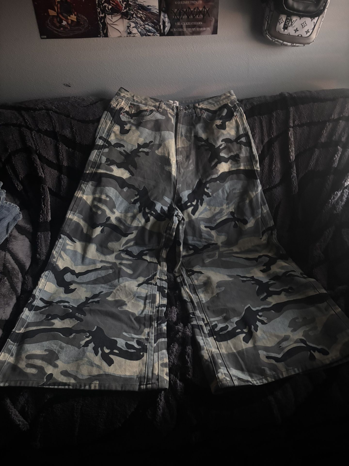 Vetement Inspired Jeans Snow Camo