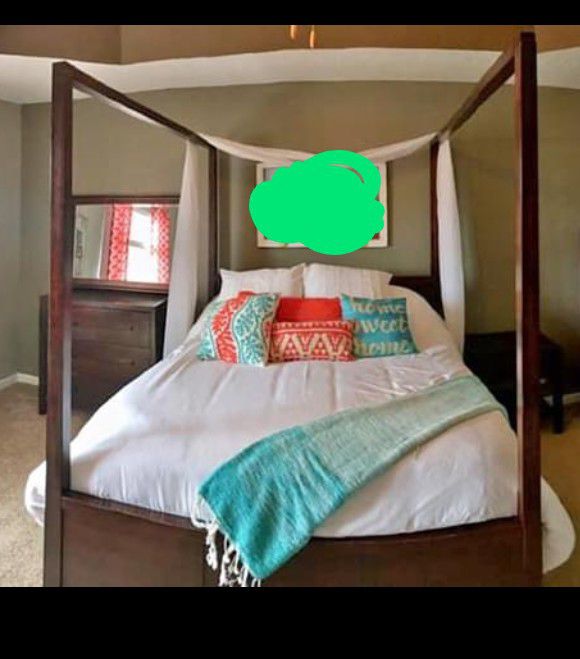 Bedroom set mattress no included