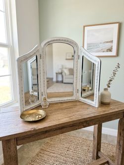 Vanity Mirror