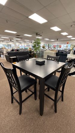 5 PC DINING TABLE