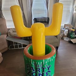 USED INFLATABLE FOOTBALL FIELD COOLER $30 O.B.O 