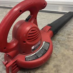 Troy-Bilt TB180B Leaf Blower