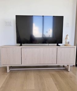 50” Insignia Flat Screen TV, Amazon Fire TV– Excellent Working Condition
