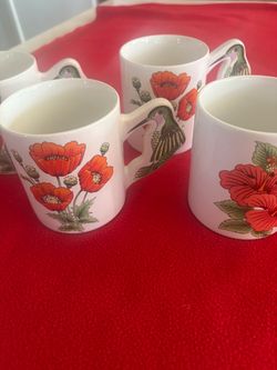 VTG Red Poppy Flowers and Hummingbird Handle Ceramic Coffee Cup Set of 4 in Miami Dolphin Mall area
