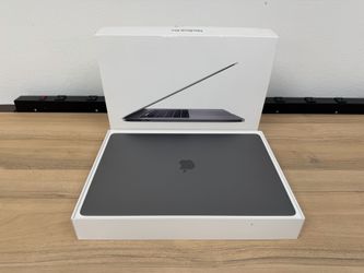 16” MacBook Pro 64GB RAM 1TB Only $899