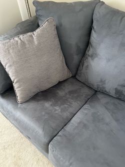 Couch with chaise