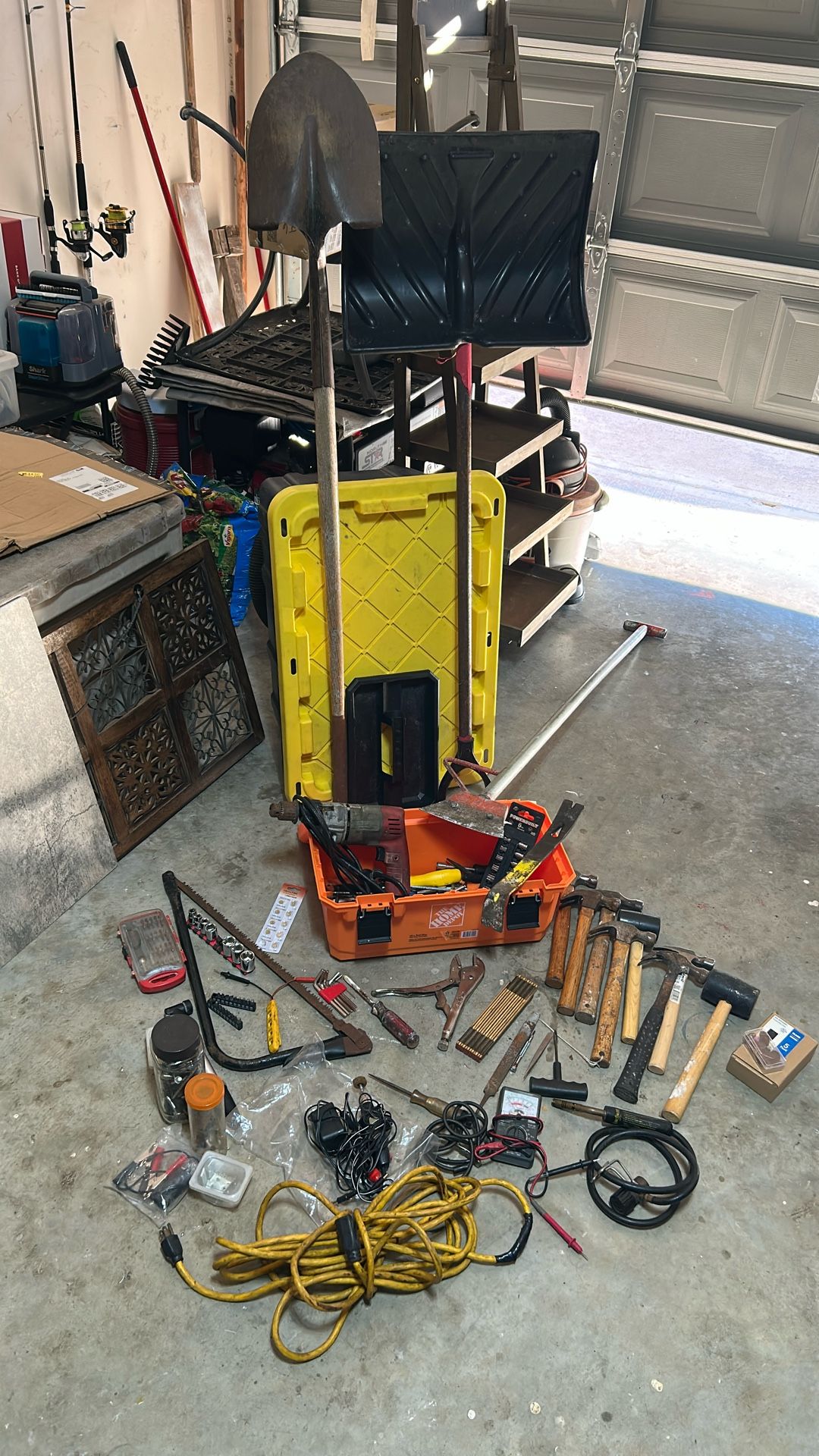 LOT of Tools (ASSORTED)