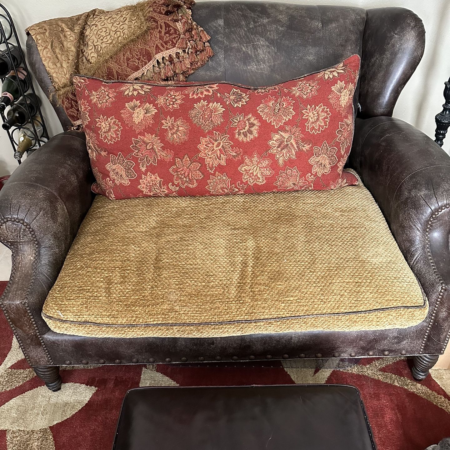 REDUCED!!AMAZING Bernhardt Oversized Leather Chair