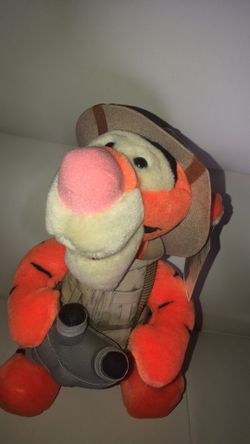 Safari Tigger Disney Animal Kingdom Plush Stuffed Animal NWT