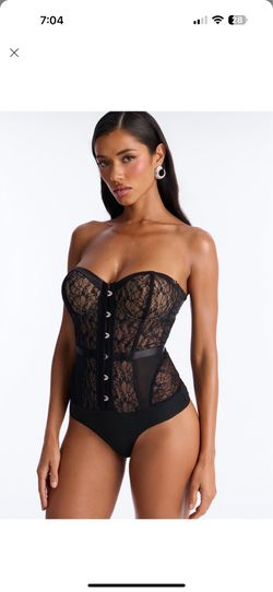NEW Sexy Black Lace Corset w/tags