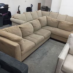 Brown large sectional couch