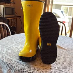 Talon Tax Rubber Boots From Granger ($59.89)…size 14…near new…$35.00