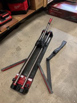24 in. Tile Cutter with Tungsten Carbide Blade & Adjustable Gauge ā SOLD AS IS