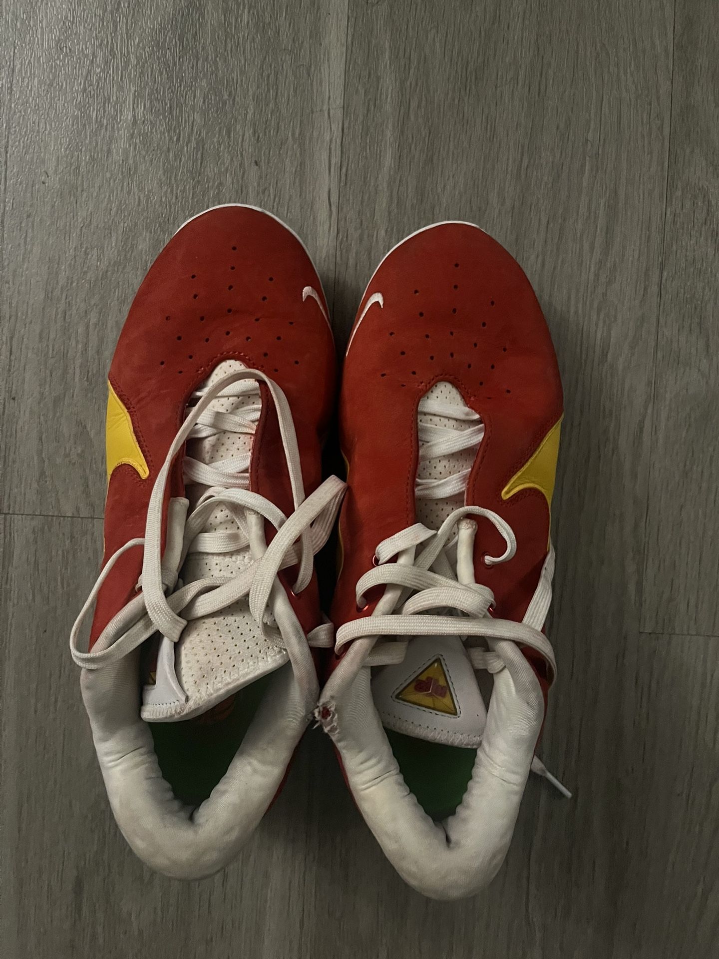 Fairfax Lebron 22 men’s size 10