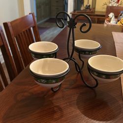 Longenberger Relish Rod Iron Stand And Four Bowls