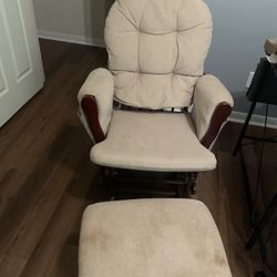 Glider/Rocking Chair